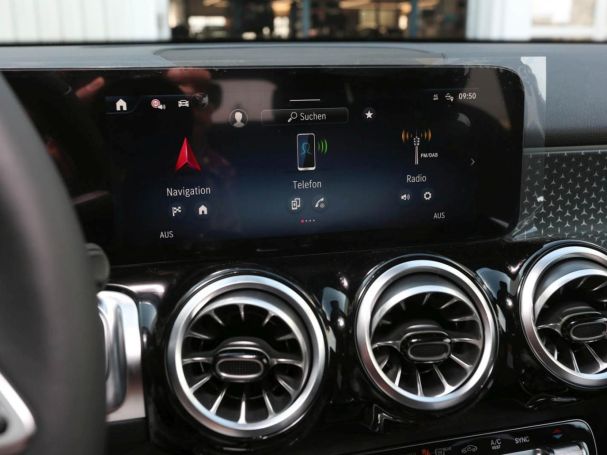 Mercedes-Benz GLB 200 d Progressive MBUX Navi-Prem. AHK EasyP Mercedes-Benz GLB 200 d Progressive MBUX Navi-Prem. AHK EasyP