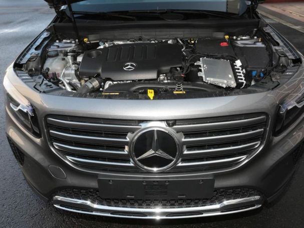 Mercedes-Benz GLB 200 d Progressive MBUX Navi-Prem. AHK EasyP Mercedes-Benz GLB 200 d Progressive MBUX Navi-Prem. AHK EasyP