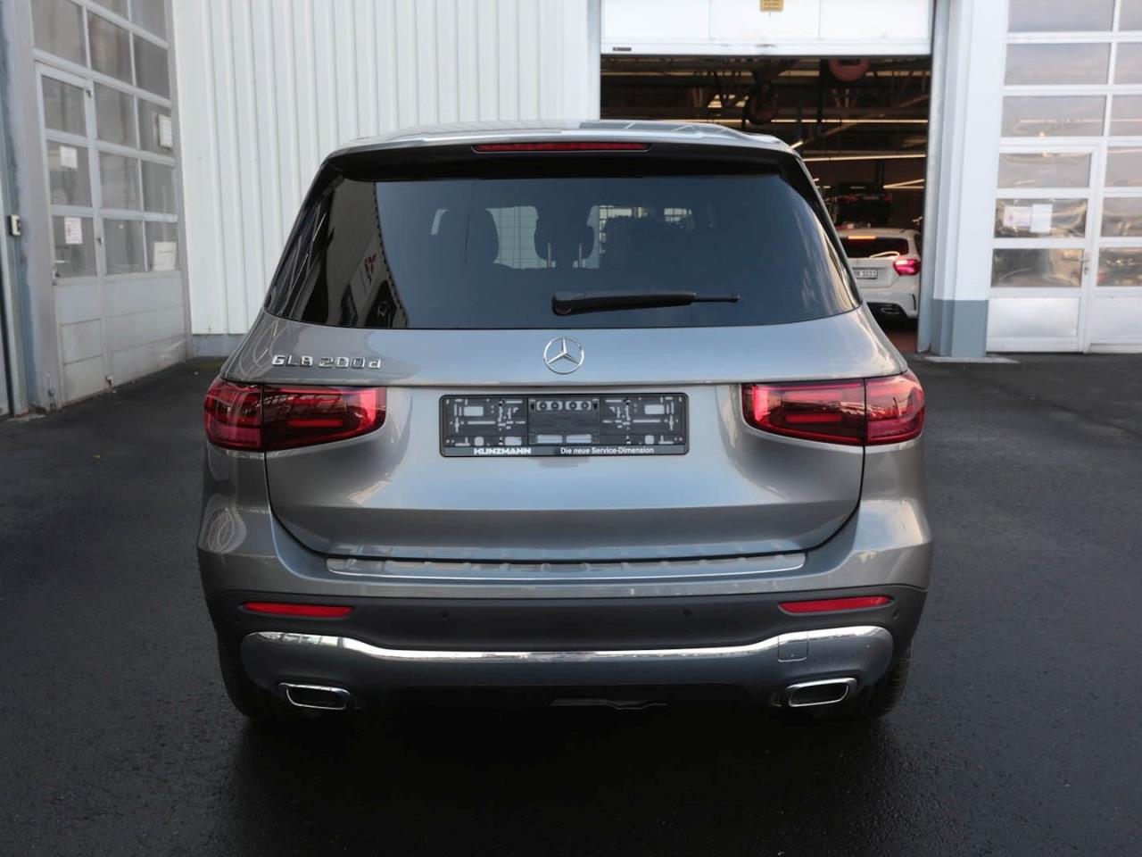 Mercedes-Benz GLB 200 d Progressive MBUX Navi-Prem. AHK EasyP Mercedes-Benz GLB 200 d Progressive MBUX Navi-Prem. AHK EasyP