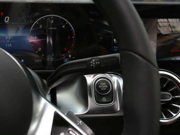 Mercedes-Benz GLB 200 d Progessive MBUX Navi EasyPack 360° AHK Mercedes-Benz GLB 200 d Progessive MBUX Navi EasyPack 360° AHK