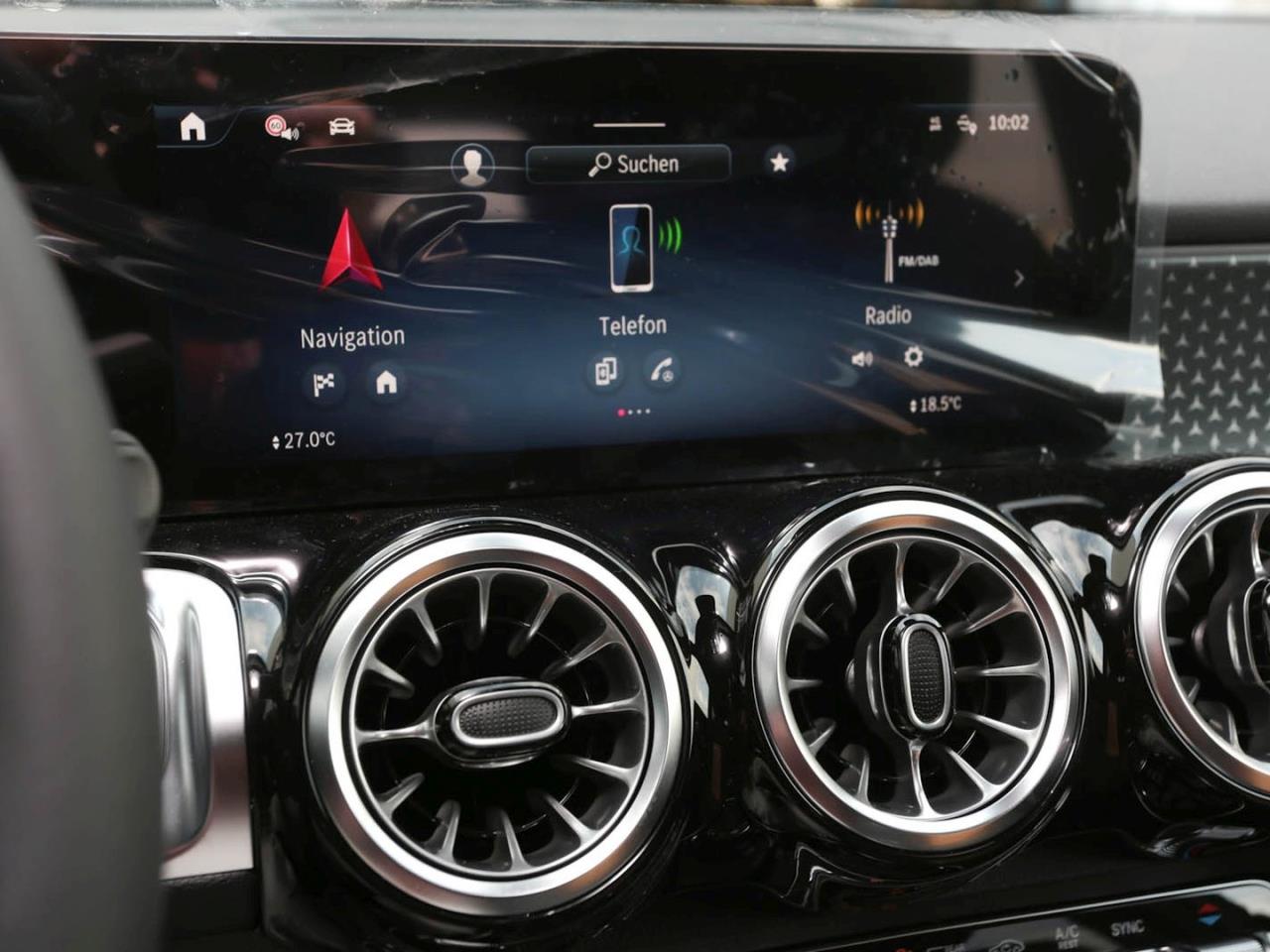 Mercedes-Benz GLB 200 d Progessive MBUX Navi EasyPack 360° AHK