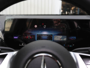 Mercedes-Benz GLB 200 d Progessive MBUX Navi EasyPack 360° AHK