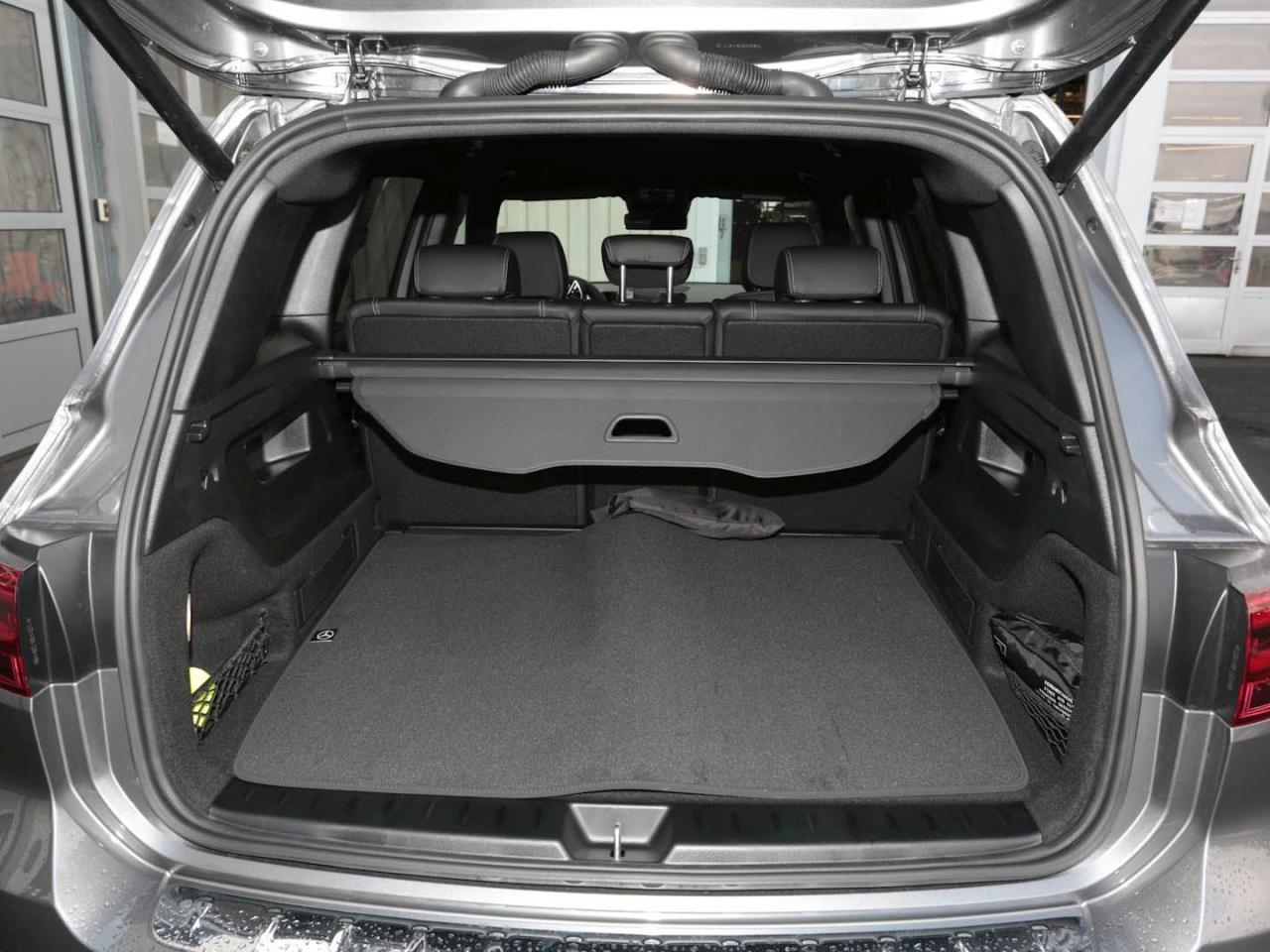 Mercedes-Benz GLB 200 d Progessive MBUX Navi EasyPack 360° AHK Mercedes-Benz GLB 200 d Progessive MBUX Navi EasyPack 360° AHK