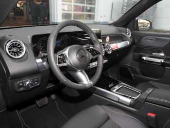 Mercedes-Benz GLB 200 d Progessive MBUX Navi EasyPack 360° AHK