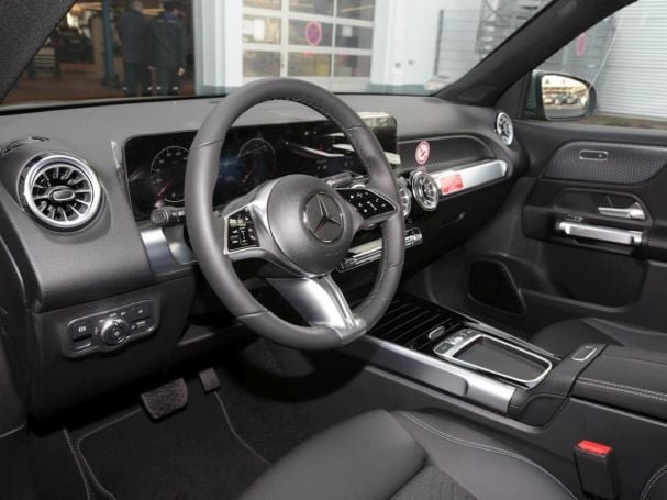 Mercedes-Benz GLB 200 d Progessive MBUX Navi EasyPack 360° AHK Mercedes-Benz GLB 200 d Progessive MBUX Navi EasyPack 360° AHK