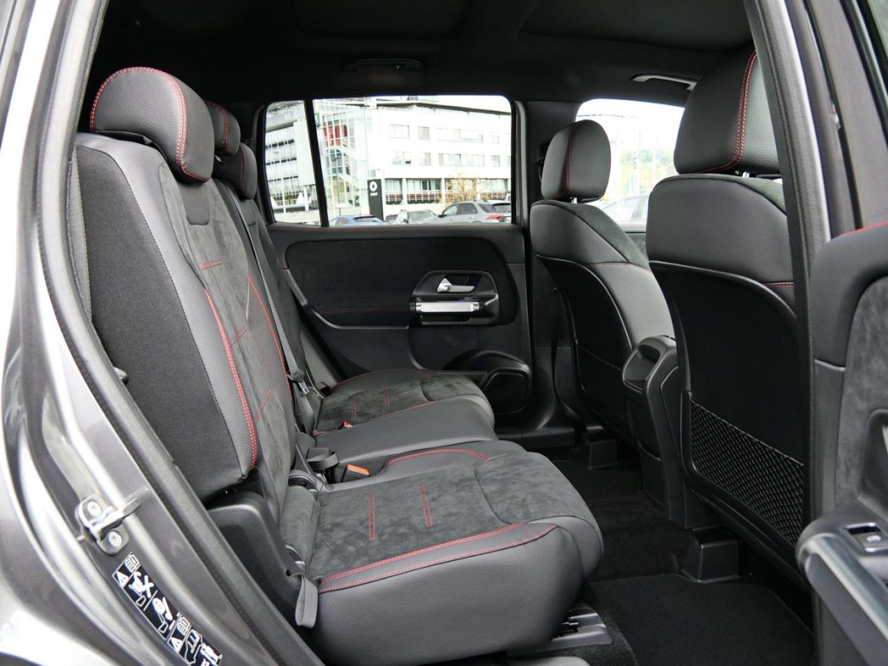 Mercedes-Benz GLB 200 d AMG Navi Panorama 7-Sitzer AHK 360°