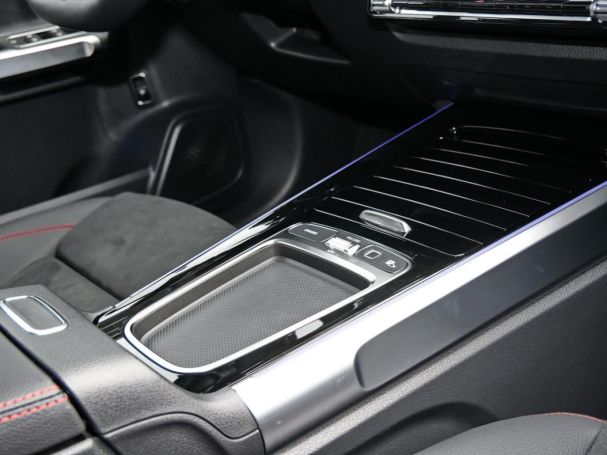 Mercedes-Benz GLB 200 d AMG Navi Panorama 7-Sitzer AHK 360° Mercedes-Benz GLB 200 d AMG Navi Panorama 7-Sitzer AHK 360°