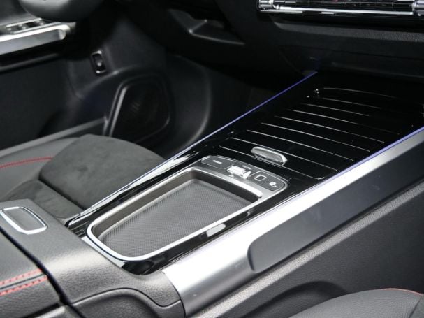 Mercedes-Benz GLB 200 d AMG Navi Panorama 7-Sitzer AHK 360°