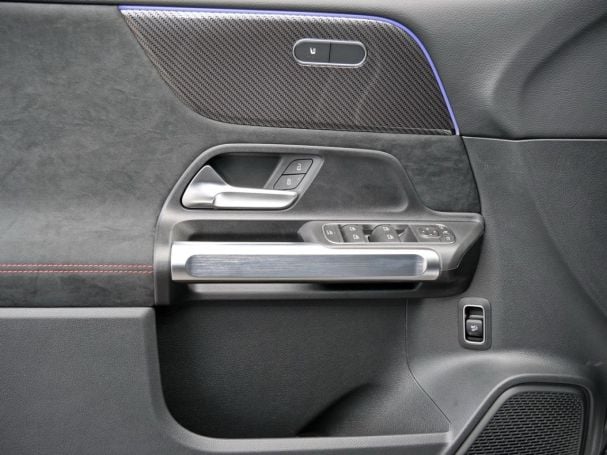 Mercedes-Benz GLB 200 d AMG Navi Panorama 7-Sitzer AHK 360° Mercedes-Benz GLB 200 d AMG Navi Panorama 7-Sitzer AHK 360°