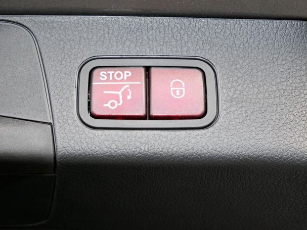 Mercedes-Benz GLB 200 d AMG Navi Panorama 7-Sitzer AHK 360° Mercedes-Benz GLB 200 d AMG Navi Panorama 7-Sitzer AHK 360°