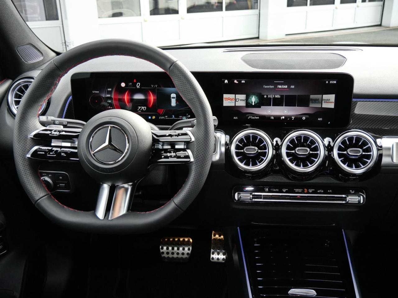 Mercedes-Benz GLB 200 d AMG Navi Panorama 7-Sitzer AHK 360°