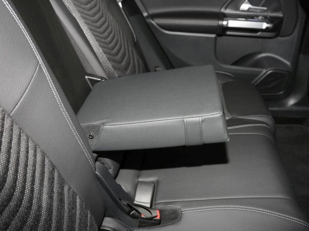 Mercedes-Benz GLB 200 d Progressive Distronic 360° AHK EasyP