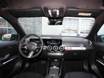 Mercedes-Benz GLB 200 d Progressive Distronic 360° AHK EasyP