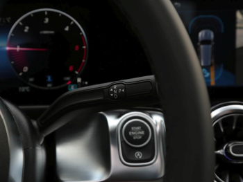 Mercedes-Benz GLB 200 d Progressive Distronic Panorama Kamera