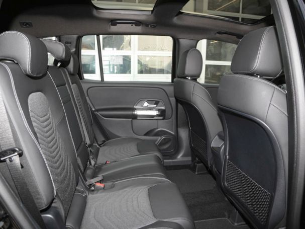 Mercedes-Benz GLB 200 d Progressive Distronic Panorama Kamera Mercedes-Benz GLB 200 d Progressive Distronic Panorama Kamera