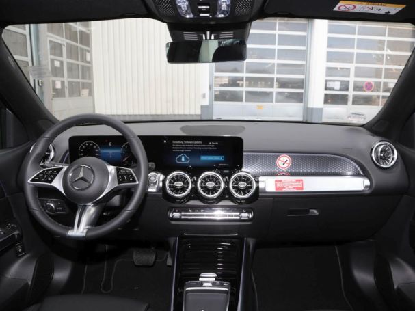 Mercedes-Benz GLB 200 d Progressive Distronic Panorama Kamera Mercedes-Benz GLB 200 d Progressive Distronic Panorama Kamera