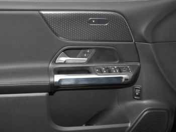 Mercedes-Benz GLB 200 d Progressive Distronic Panorama Kamera