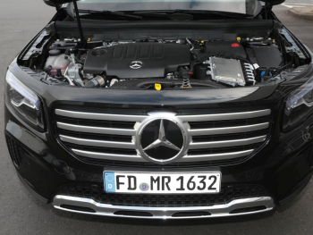 Mercedes-Benz GLB 200 d Progressive Distronic Panorama Kamera