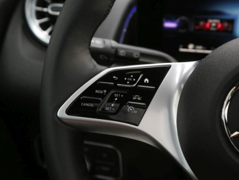 Mercedes-Benz GLB 200 d Progressive Distronic Panorama Kamera