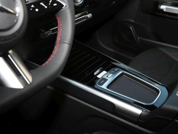 Mercedes-Benz GLB 200 d AMG MBUX Navi-Prem. EasyPack SpurH Mercedes-Benz GLB 200 d AMG MBUX Navi-Prem. EasyPack SpurH
