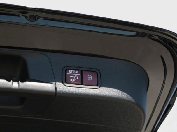 Mercedes-Benz GLB 200 d Navi AMG MBUX Navi Totwinkel SpurH LM Mercedes-Benz GLB 200 d Navi AMG MBUX Navi Totwinkel SpurH LM