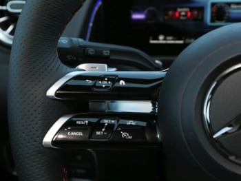 Mercedes-Benz GLB 200 d Navi AMG MBUX Navi Totwinkel SpurH LM