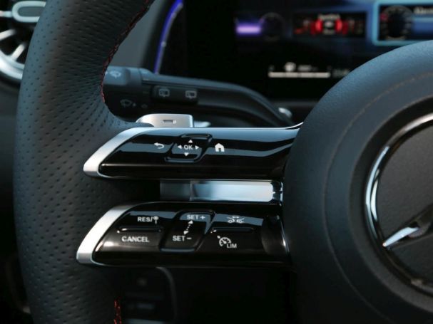 Mercedes-Benz GLB 200 d Navi AMG MBUX Navi Totwinkel SpurH LM Mercedes-Benz GLB 200 d Navi AMG MBUX Navi Totwinkel SpurH LM