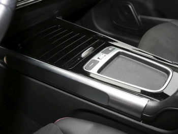 Mercedes-Benz GLB 200 d AMG MBUX Navi-Prem. Kamera Spiegel-P