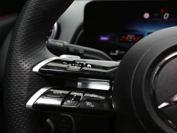 Mercedes-Benz GLB 200 d AMG MBUX Navi-Prem. Kamera Spiegel-P Mercedes-Benz GLB 200 d AMG MBUX Navi-Prem. Kamera Spiegel-P