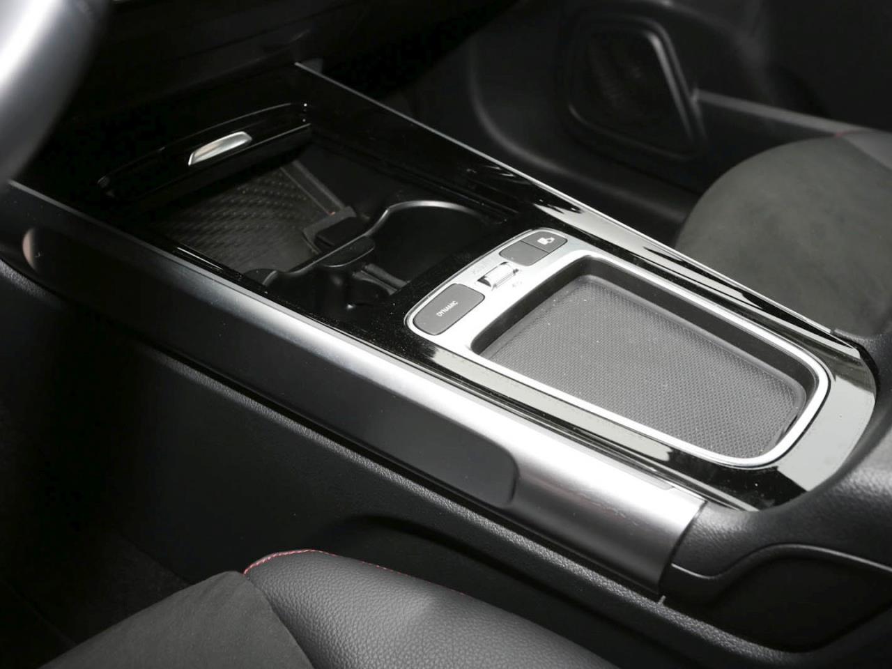 Mercedes-Benz GLB 200 d AMG MBUX Navi-Prem. Kamera Spiegel-P