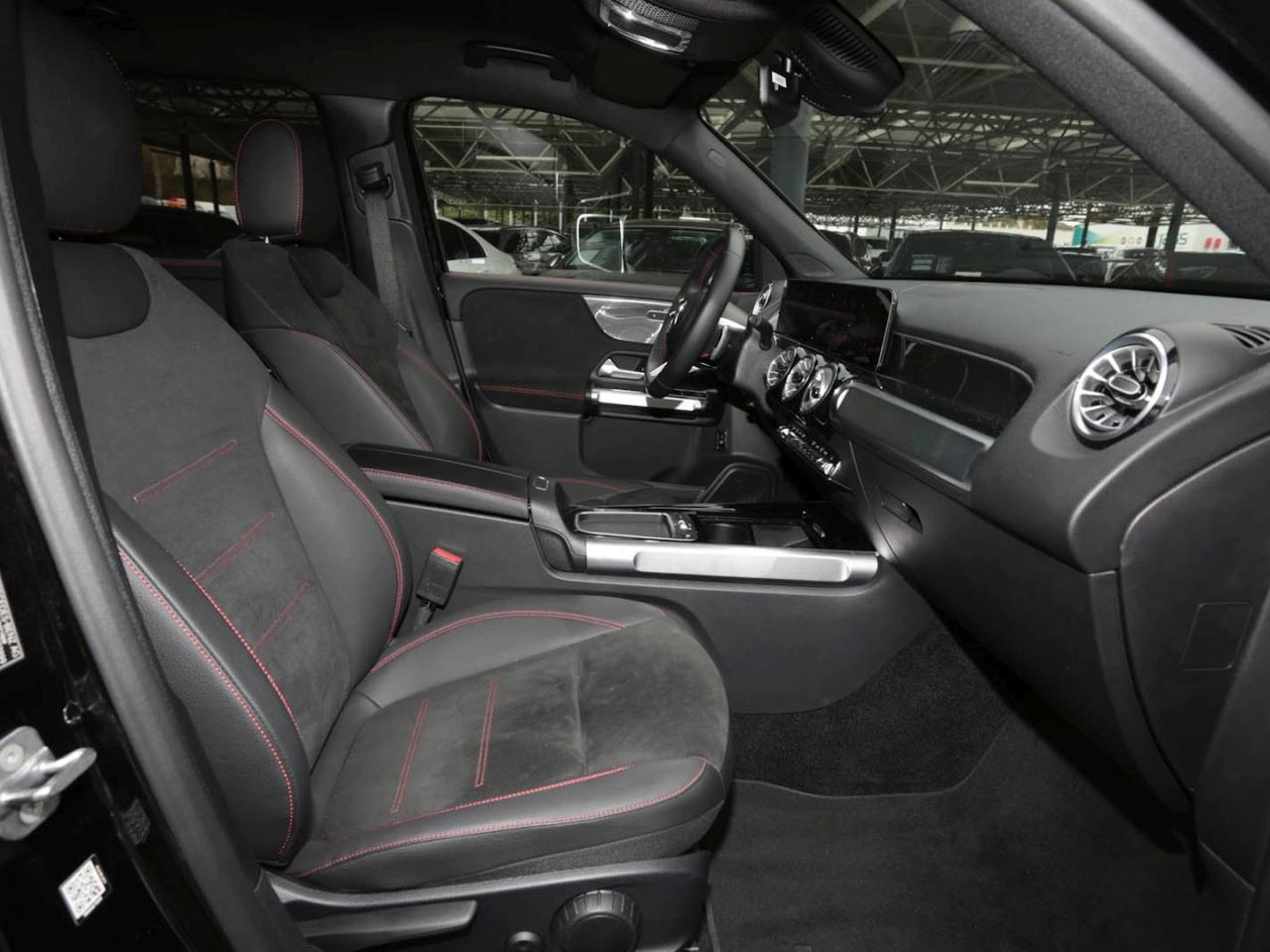 Mercedes-Benz GLB 200 d AMG MBUX Navi-Prem. Kamera Spiegel-P