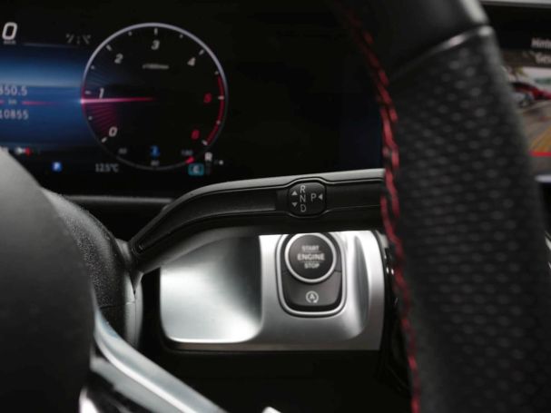 Mercedes-Benz GLB 200 d AMG MBUX Navi AHK Kamera Spiegel-Paket Mercedes-Benz GLB 200 d AMG MBUX Navi AHK Kamera Spiegel-Paket