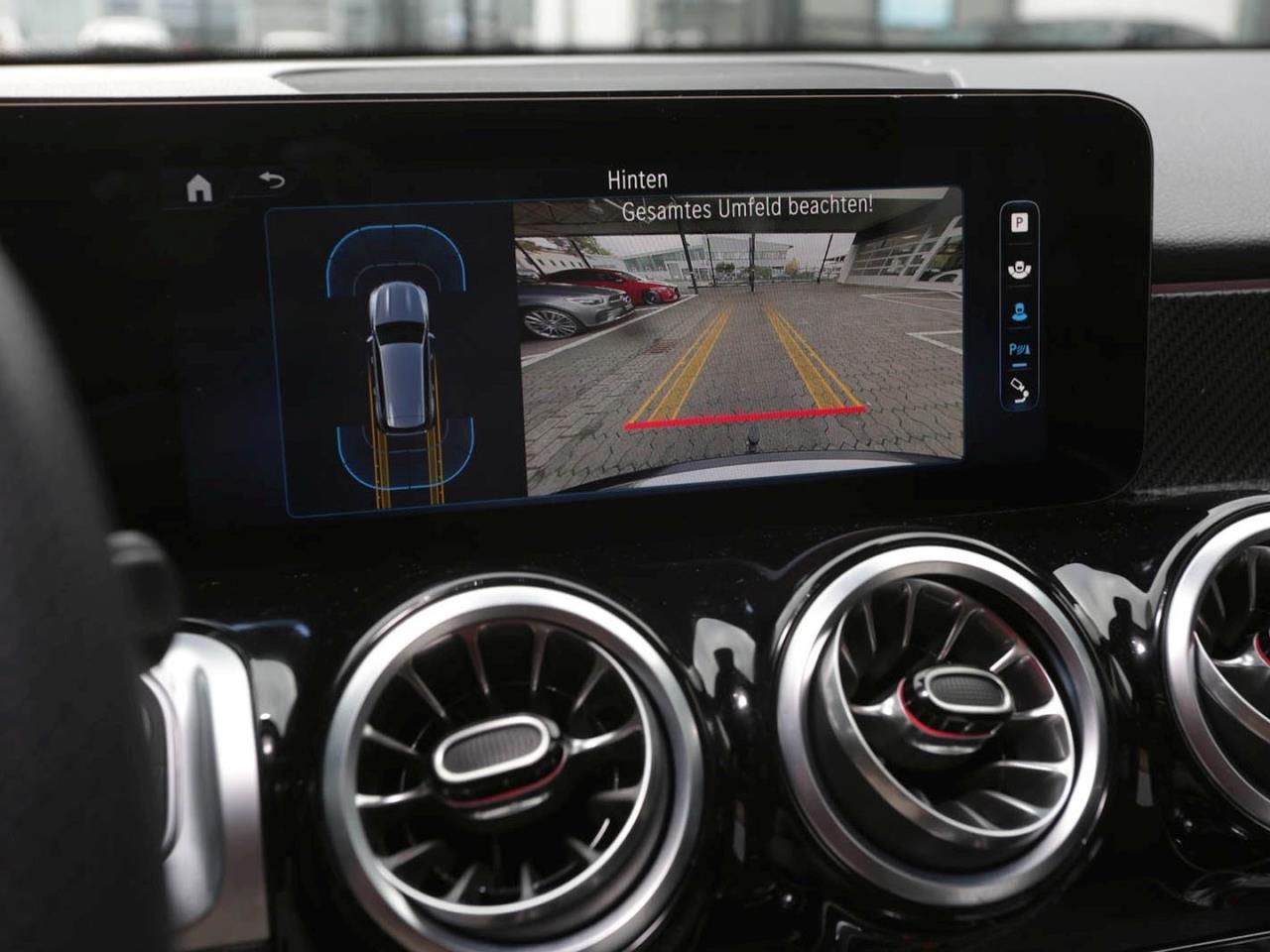 Mercedes-Benz GLB 200 d AMG MBUX Navi AHK Kamera Spiegel-Paket