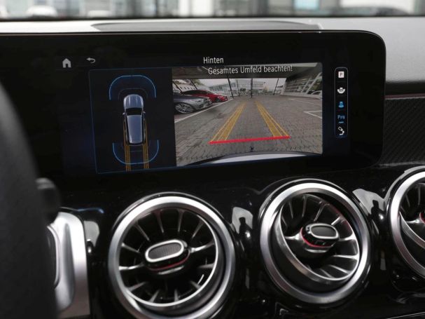 Mercedes-Benz GLB 200 d AMG MBUX Navi AHK Kamera Spiegel-Paket Mercedes-Benz GLB 200 d AMG MBUX Navi AHK Kamera Spiegel-Paket