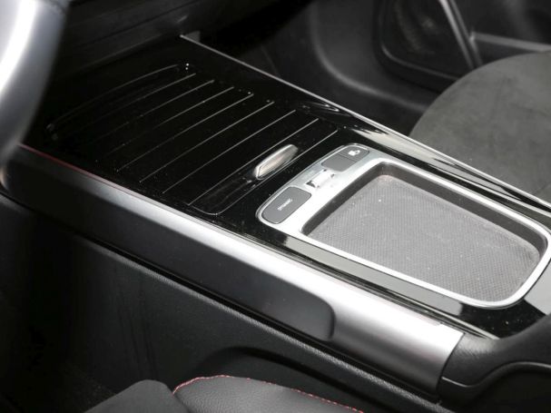 Mercedes-Benz GLB 200 d AMG MBUX Navi AHK Kamera Spiegel-Paket Mercedes-Benz GLB 200 d AMG MBUX Navi AHK Kamera Spiegel-Paket