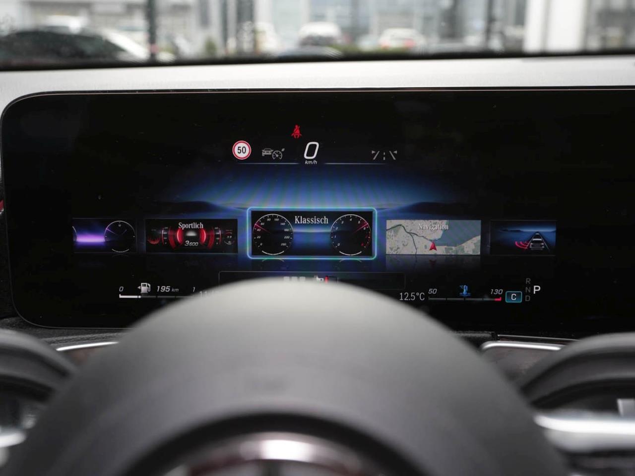 Mercedes-Benz GLB 200 d AMG MBUX Navi AHK Kamera Spiegel-Paket