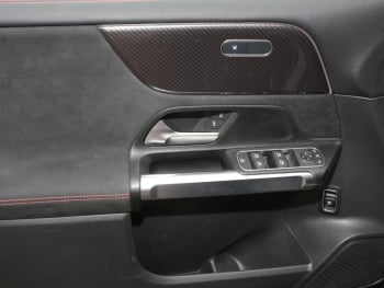 Mercedes-Benz GLB 200 d AMG MBUX Navi AHK Kamera Spiegel-Paket