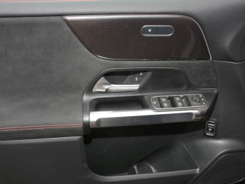 Mercedes-Benz GLB 200 d AMG MBUX Navi AHK Kamera Spiegel-Paket
