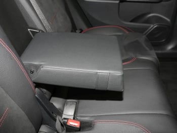 Mercedes-Benz GLB 200 d AMG MBUX Navi AHK Kamera Spiegel-Paket