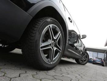 Mercedes-Benz GLB 200 d AMG MBUX Navi AHK Kamera Spiegel-Paket