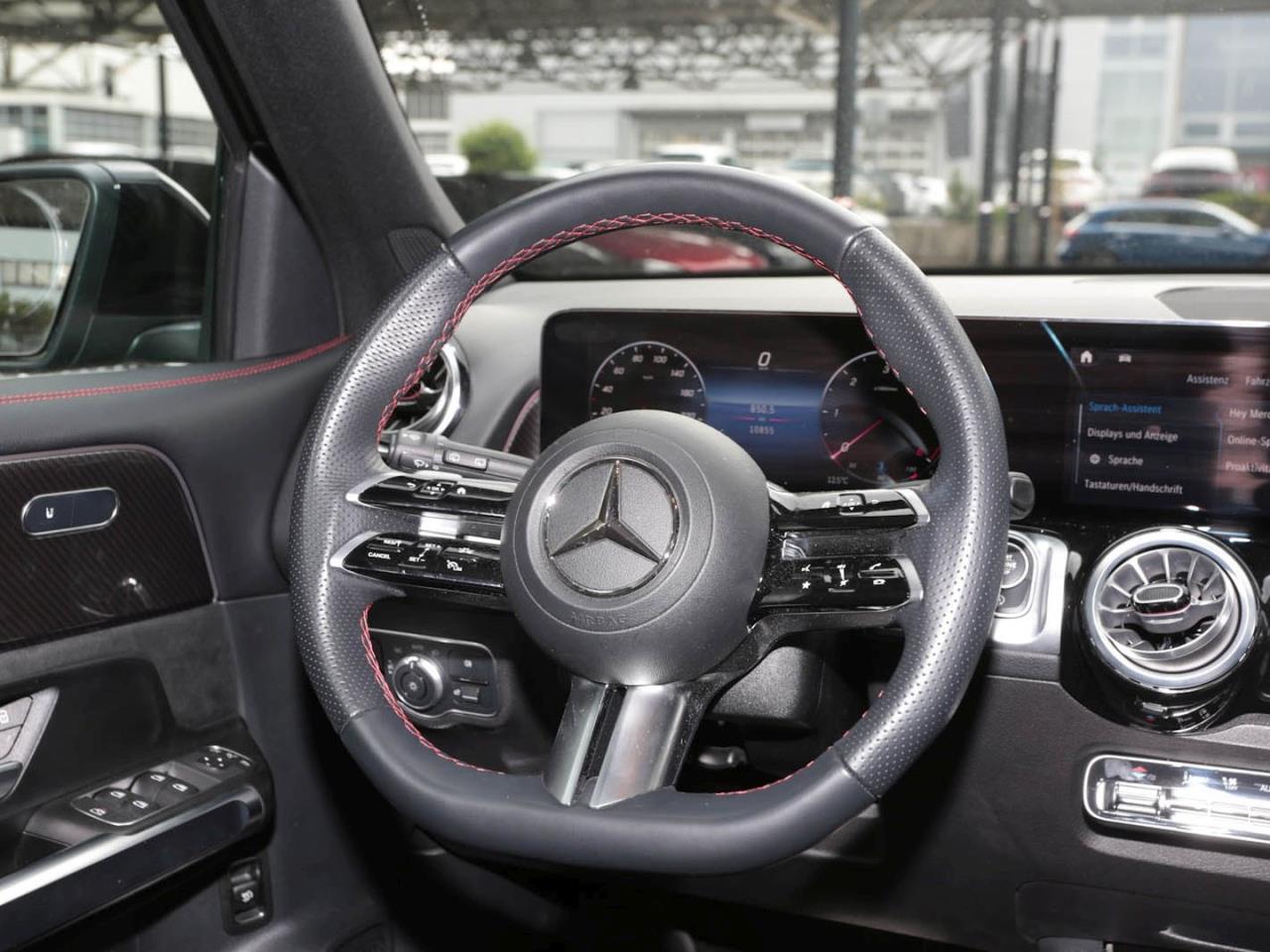Mercedes-Benz GLB 200 d AMG MBUX Navi AHK Kamera Spiegel-Paket