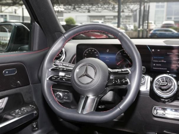Mercedes-Benz GLB 200 d AMG MBUX Navi AHK Kamera Spiegel-Paket Mercedes-Benz GLB 200 d AMG MBUX Navi AHK Kamera Spiegel-Paket