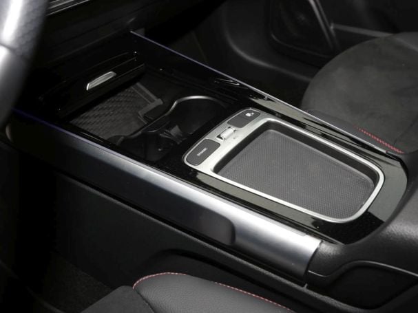 Mercedes-Benz GLB 200 d AMG MBUX Navi-Prem. LED Kamera AHK Mercedes-Benz GLB 200 d AMG MBUX Navi-Prem. LED Kamera AHK