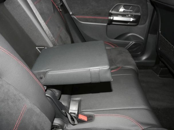 Mercedes-Benz GLB 200 d AMG MBUX Navi-Prem. LED Kamera AHK Mercedes-Benz GLB 200 d AMG MBUX Navi-Prem. LED Kamera AHK