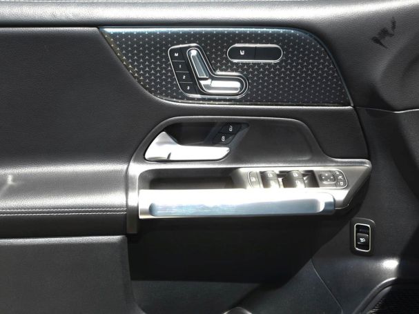Mercedes-Benz GLB 200 d Progressive MBUX Navi-Prem. Kamera AHK Mercedes-Benz GLB 200 d Progressive MBUX Navi-Prem. Kamera AHK
