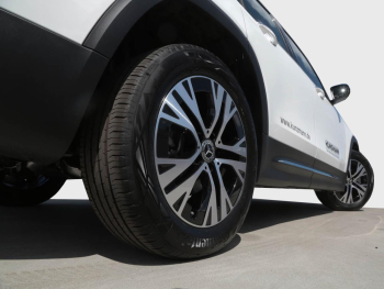Mercedes-Benz GLB 200 d Progressive MBUX Navi-Prem. Kamera AHK