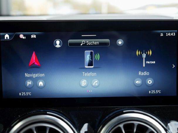 Mercedes-Benz GLB 200 d AMG Distronic Kamera Easy-Pack AHK