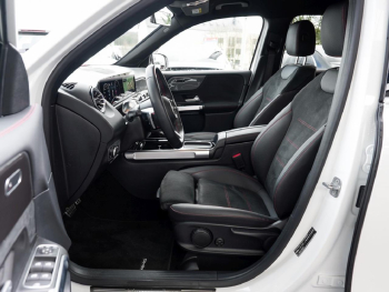 Mercedes-Benz GLB 200 d AMG Distronic Kamera Easy-Pack AHK