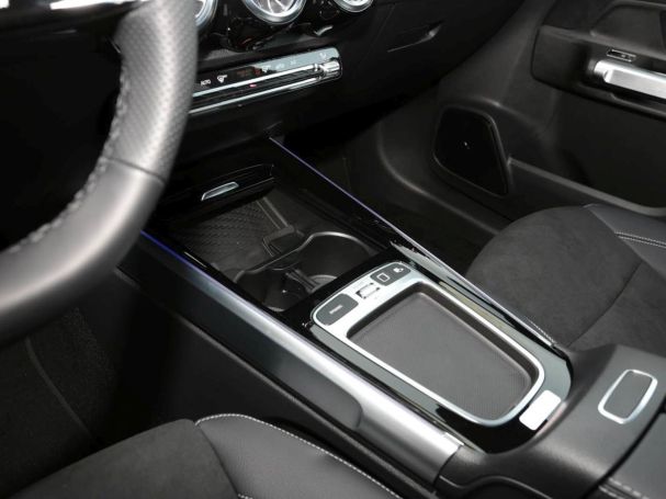 Mercedes-Benz GLB 200 d AMG Night Navi Panorama AHK Kamera