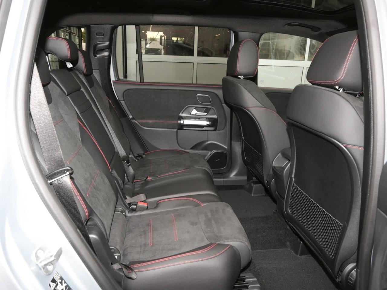 Mercedes-Benz GLB 200 AMG Night AHK Panorama 360° Burmester